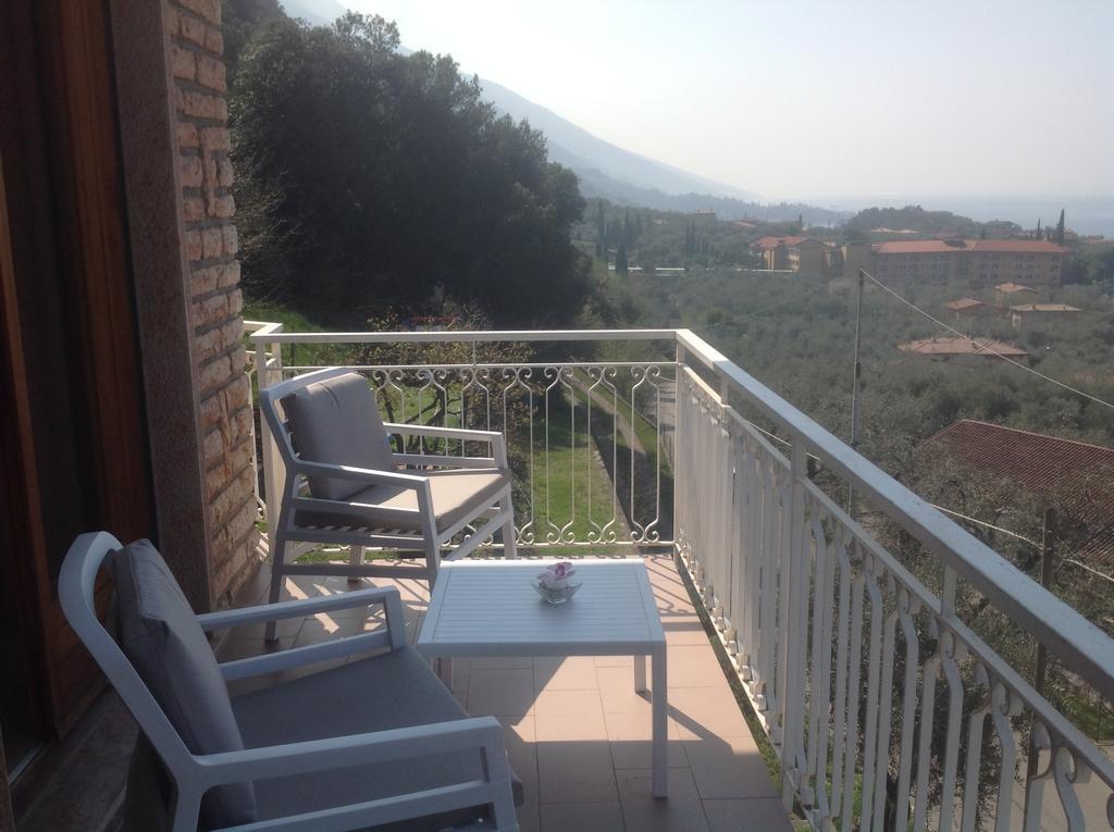 Villa Arianna Panoramic Apartments Malcesine Buitenkant foto