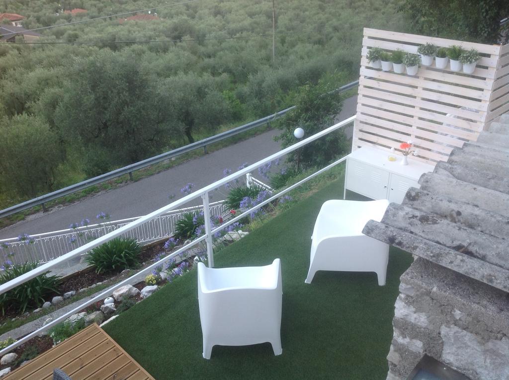 Villa Arianna Panoramic Apartments Malcesine Buitenkant foto