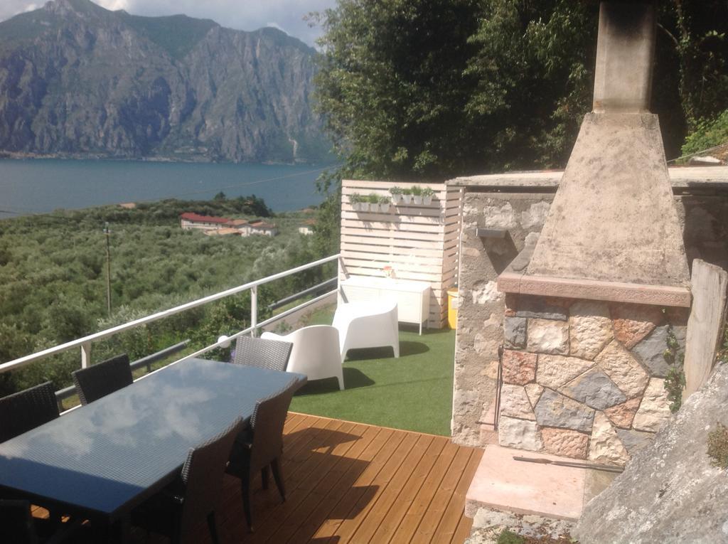 Villa Arianna Panoramic Apartments Malcesine Buitenkant foto