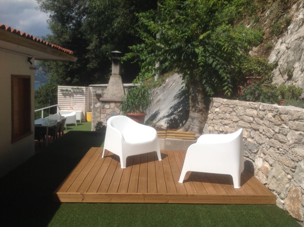 Villa Arianna Panoramic Apartments Malcesine Buitenkant foto