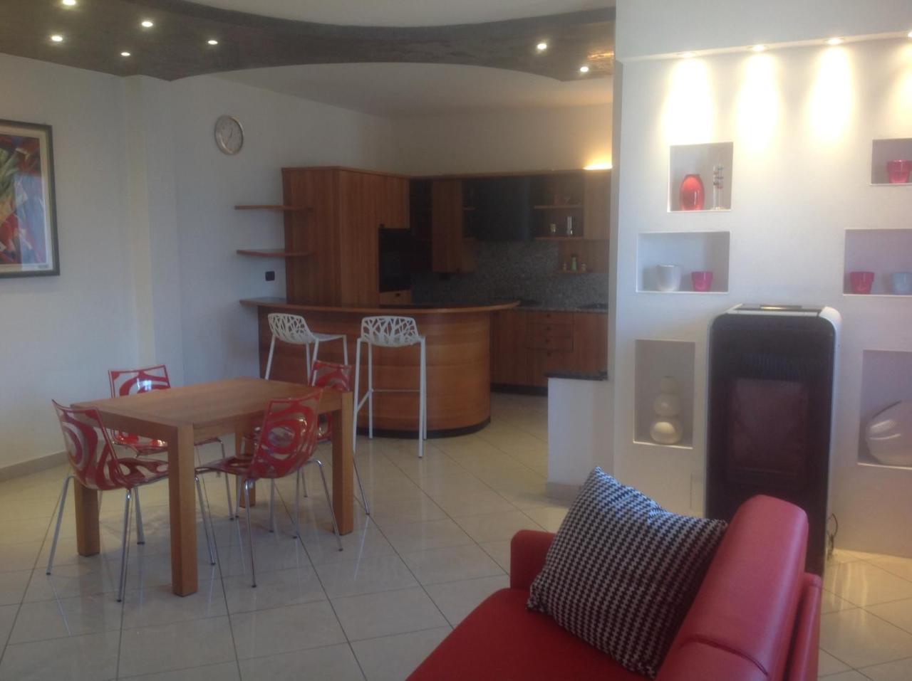 Villa Arianna Panoramic Apartments Malcesine Buitenkant foto