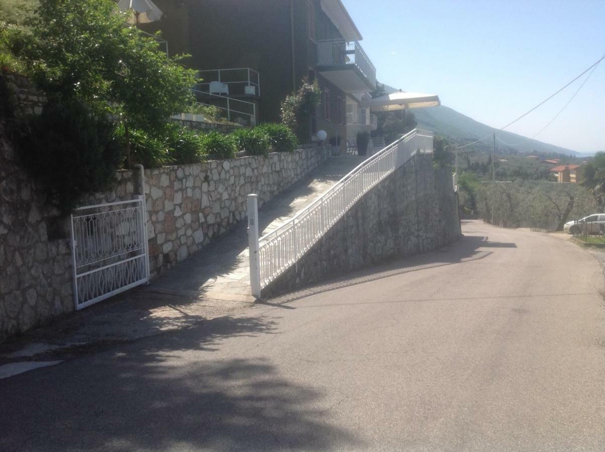 Villa Arianna Panoramic Apartments Malcesine Buitenkant foto
